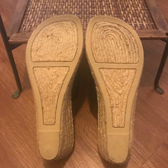 New - White Mountain Sandals - Picture 4 of 4